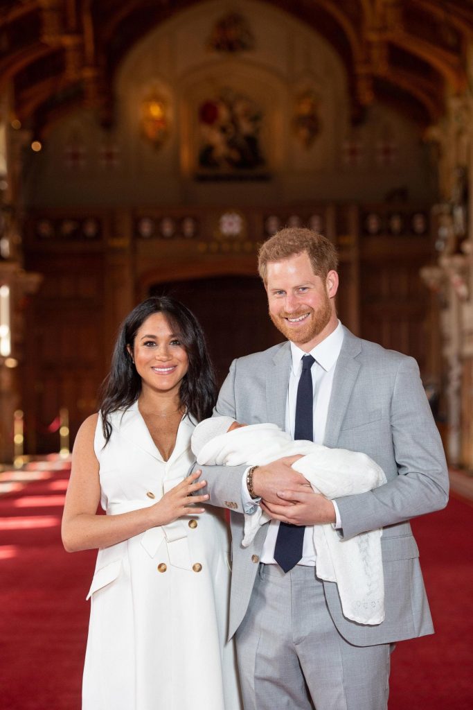 Meghan e Harry presentano il royal baby