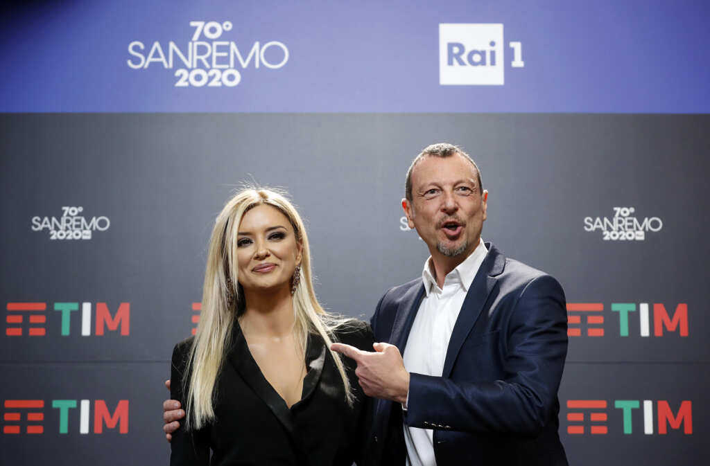 Alketa Vejsiu con Amadeus a Sanremo 2020