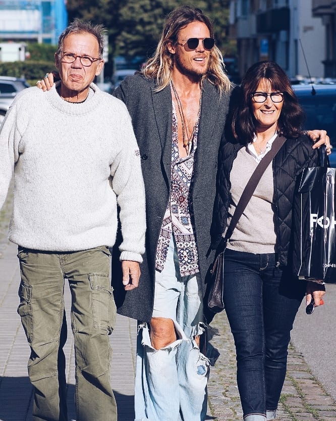 Daniel Nilsson con i suoi genitori