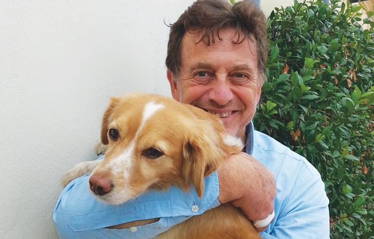 Massimo Wertmüller con il suo cane Rocco Foto Pet Family