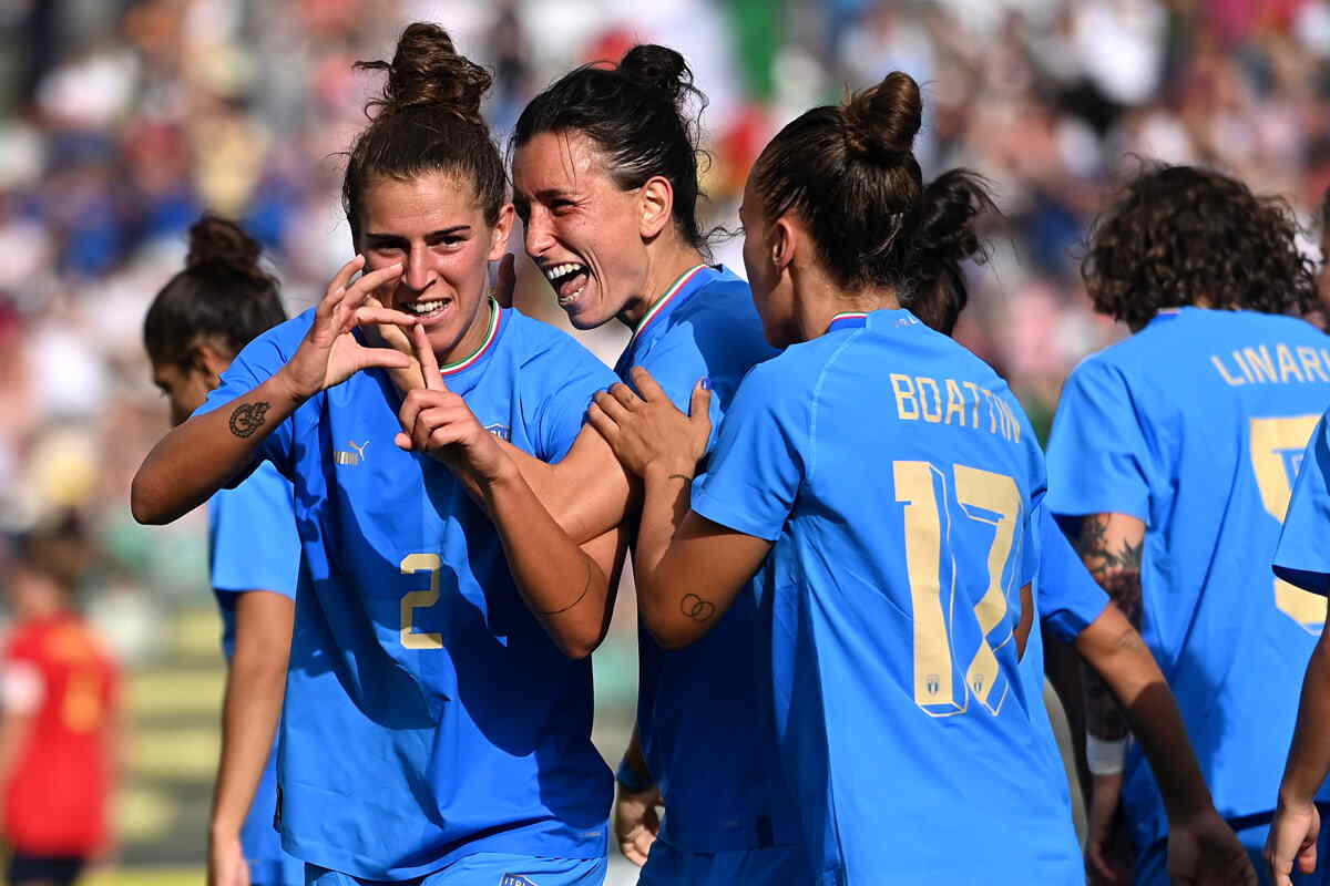 italia francia femminile calcio europei stasera giocatrici